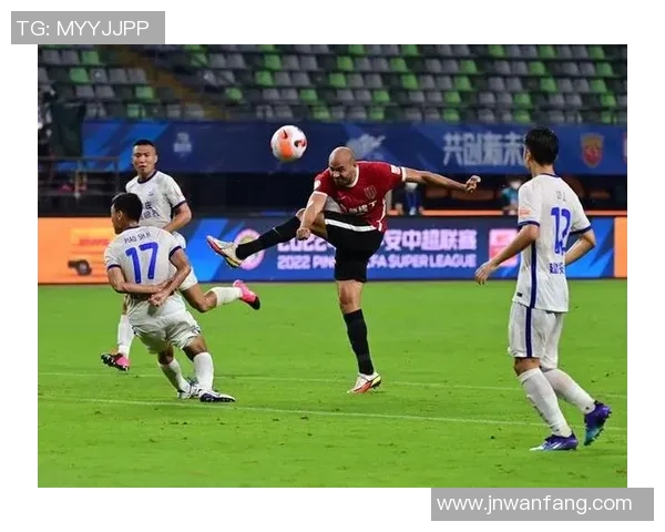 成都足球队外援球星盘点及他们在球队的表现分析