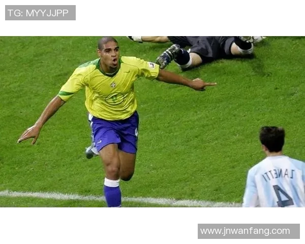 足球球星转型房产大亨揭秘：从绿茵场到豪宅市场的投资之路